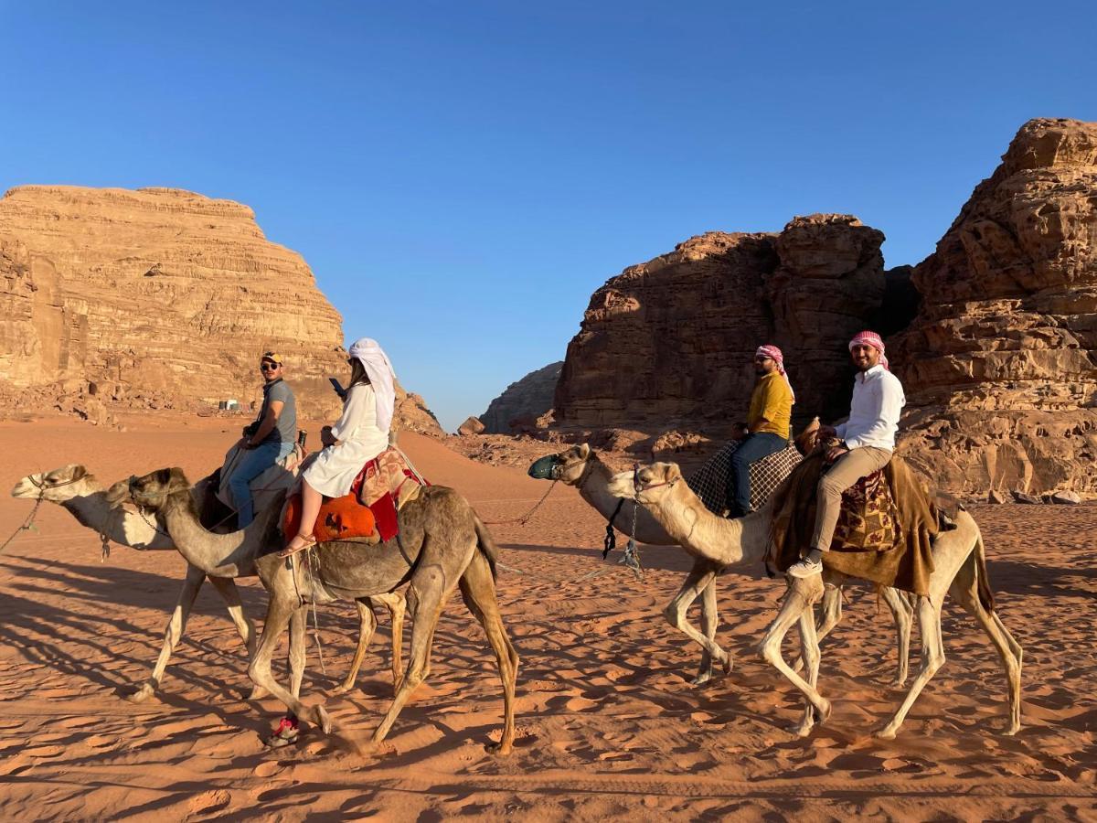 Hotel Zawaideh Desert Camp Wadi Rum Zewnętrze zdjęcie