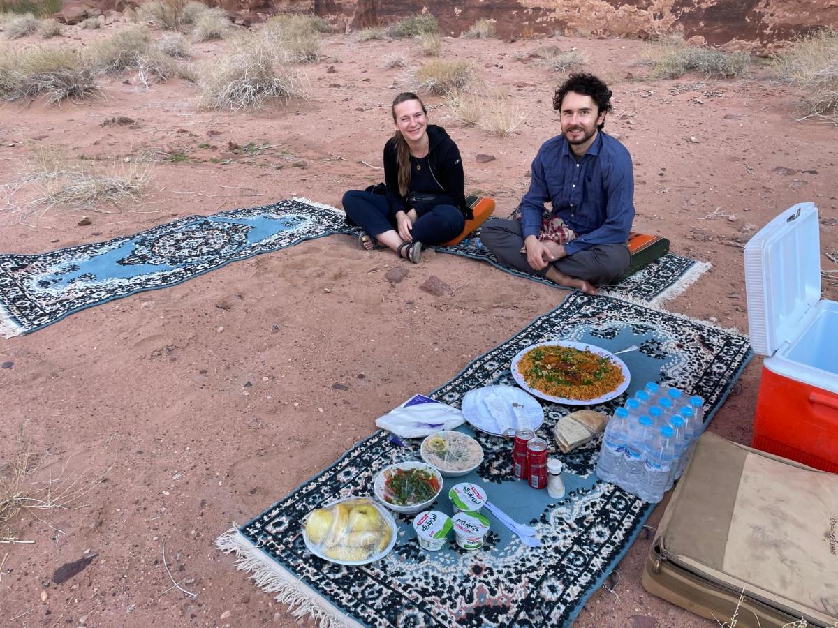 Hotel Zawaideh Desert Camp Wadi Rum Zewnętrze zdjęcie