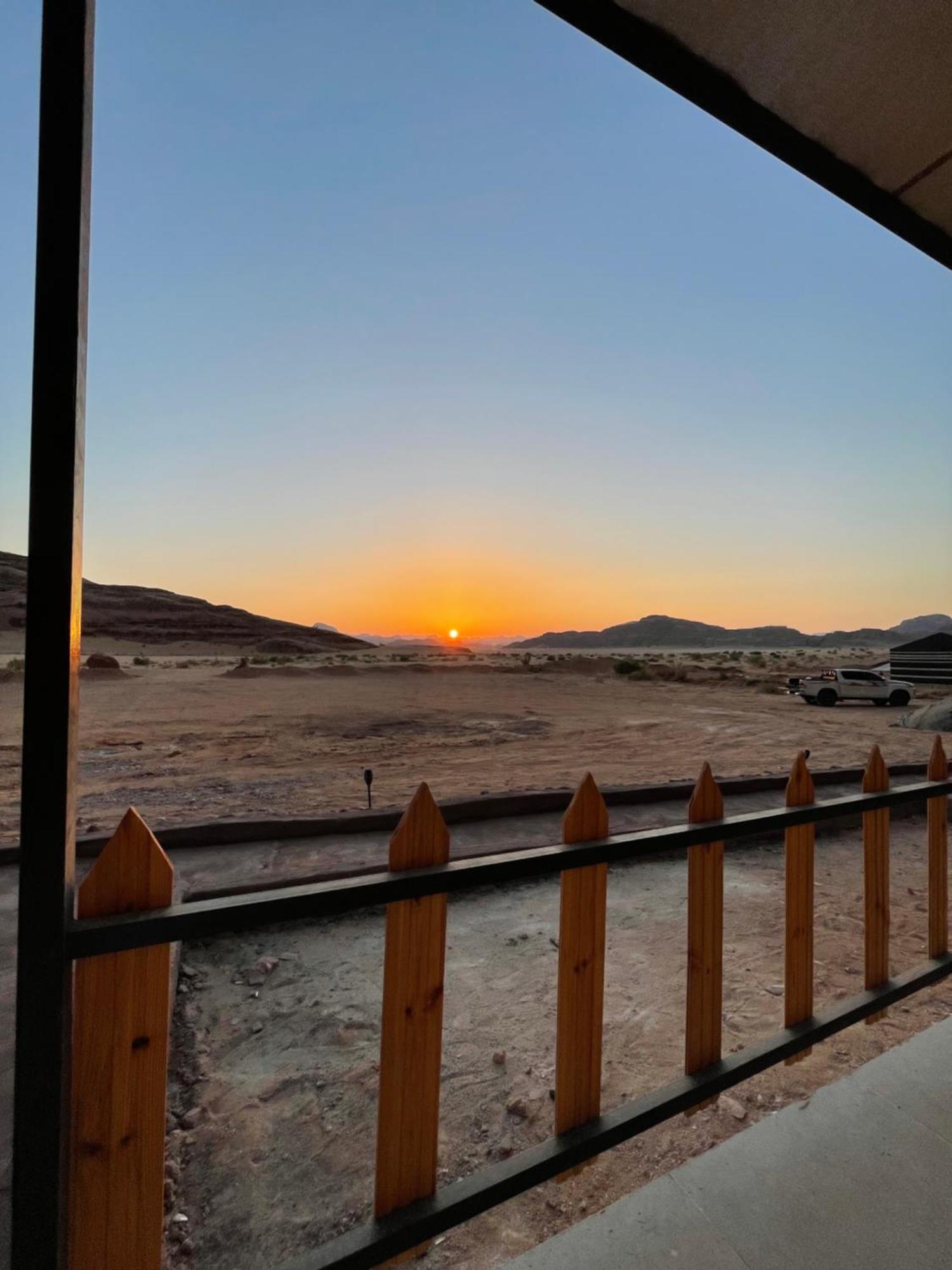 Hotel Zawaideh Desert Camp Wadi Rum Zewnętrze zdjęcie