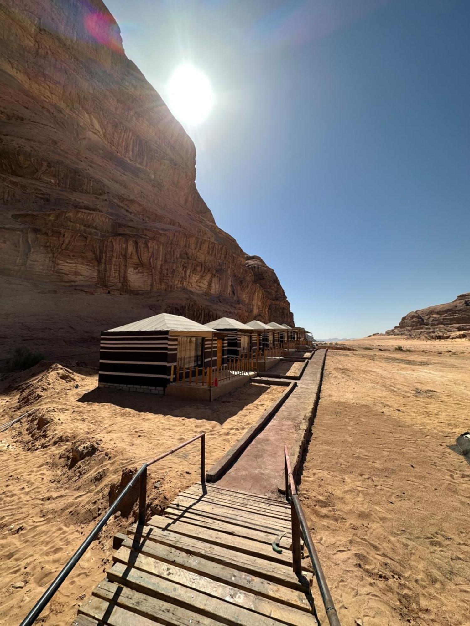 Hotel Zawaideh Desert Camp Wadi Rum Zewnętrze zdjęcie